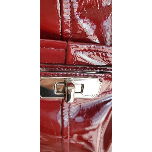 Coach F17861 Chelsea Wine Red Patent Leather Ashlyn Hobo Shoulder Bag Handbag - Picture 7 of 17